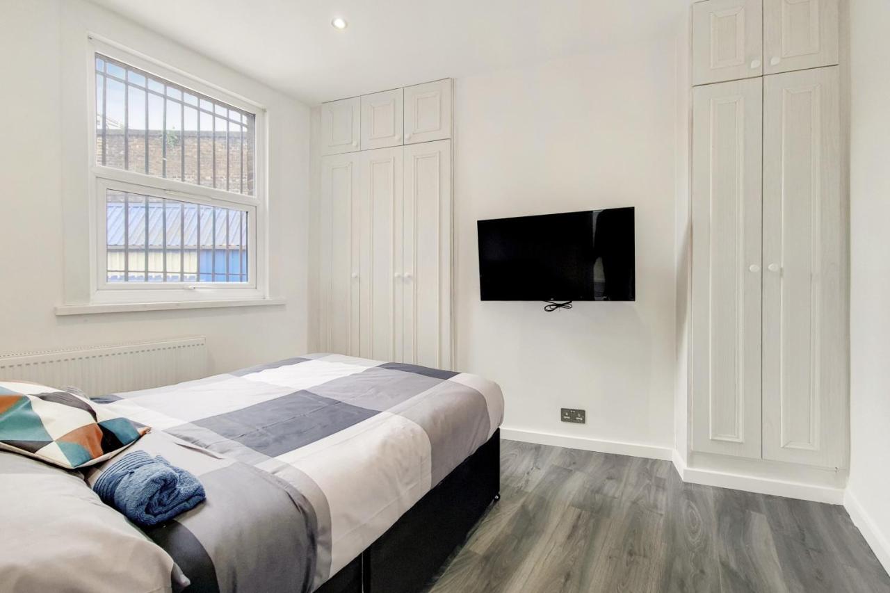 Lovely 4 Bed Apartment Perfect For Families! Londra Dış mekan fotoğraf